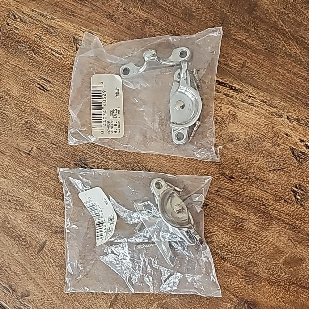 Set of 2 HB Ives 07MB26 Polished Chrome Solid Brass Sash Window Lock New in bags